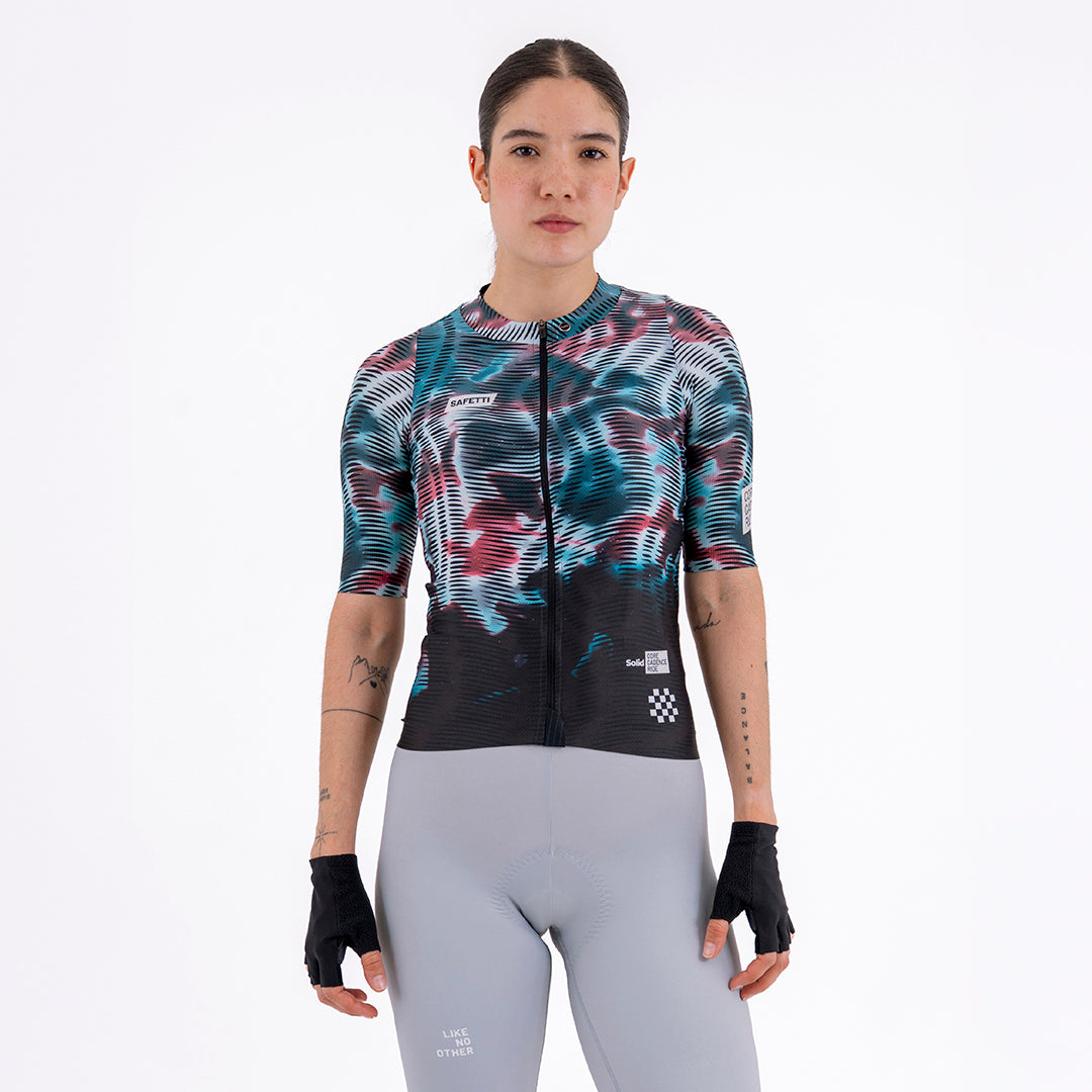 SOLID CORE WOMEN’S SHORT SLEEVE CYCLING JERSEY