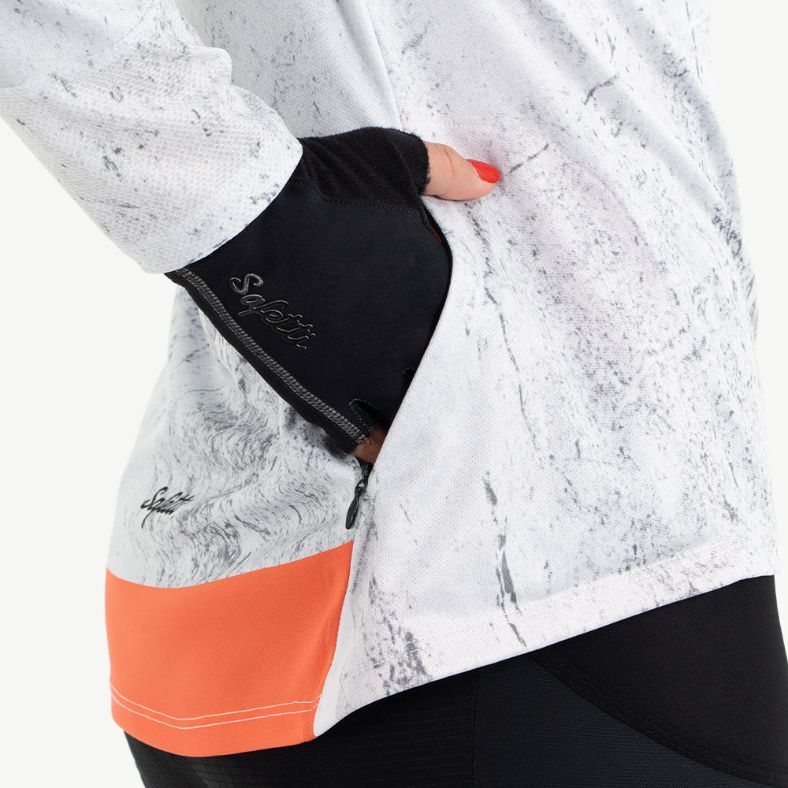 Pre-Order - Uncover Gravel - Ground Mountain Bike Long Sleeve Jersey. Women
