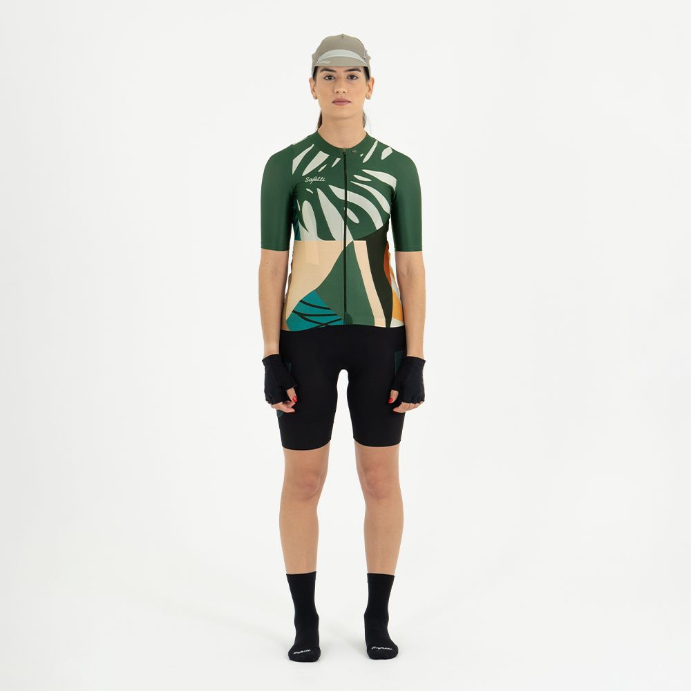 Pre-Order - Uncover Gravel - Savage Short Sleeve Jersey. Women