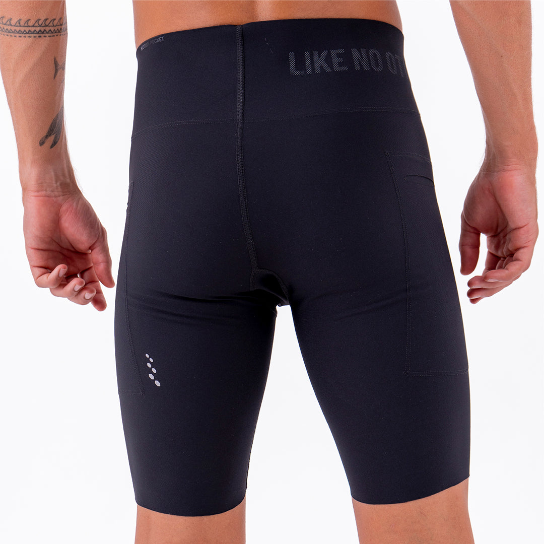 TITÁN EVO BLACK MEN’S RUNNING SHORTS