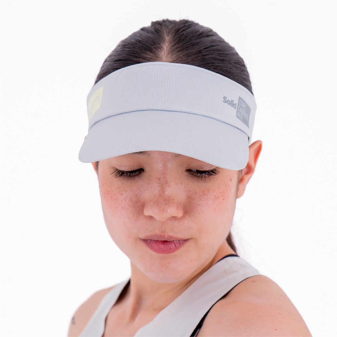 SOLID LIGHT GRAY UNISEX RUNNING VISOR