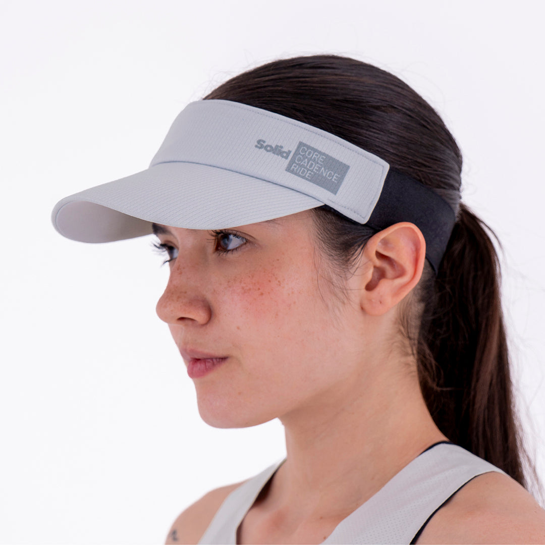 SOLID LIGHT GRAY UNISEX RUNNING VISOR