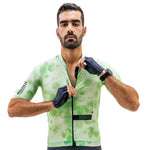 TIDE GREEN MEN’S SHORT SLEEVE CYCLING JERSEY