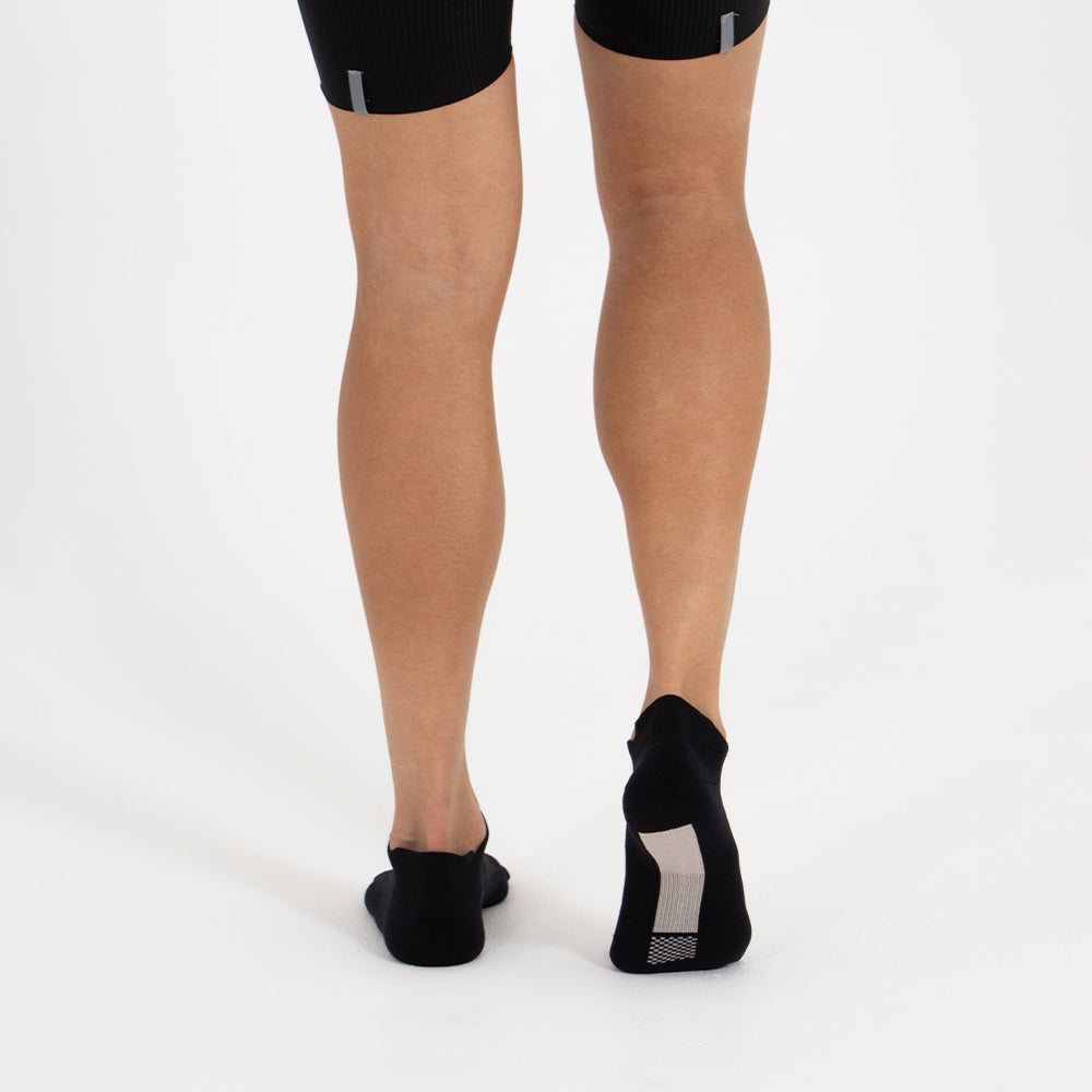 ESSENTIAL COLORS CARBONE UNISEX RUNNING TIGHTS