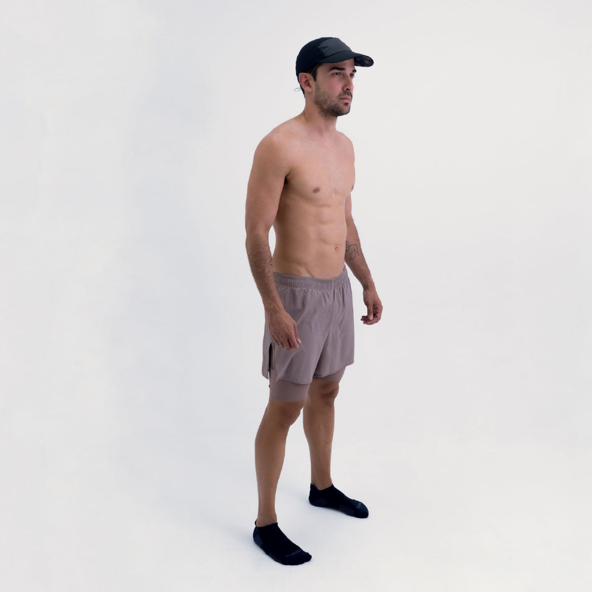BREEZE BROWN MEN'S RUNNING & PADEL SHORTS