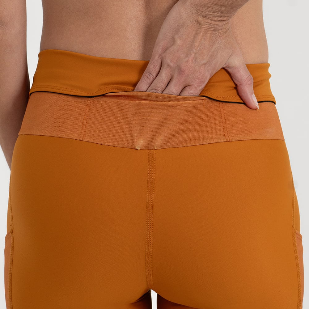 WOMEN'S TITAN 2.0 CARROT RUNNING SHORTS