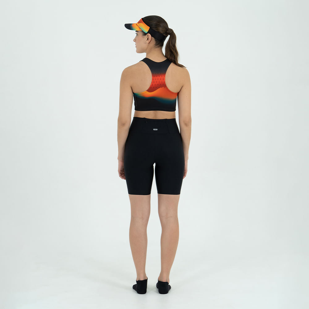 WOMEN'S TITAN BLACK RUNNING SHORTS